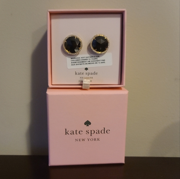🆕️ Kate Dpade Stud Earrings - Picture 2 of 2